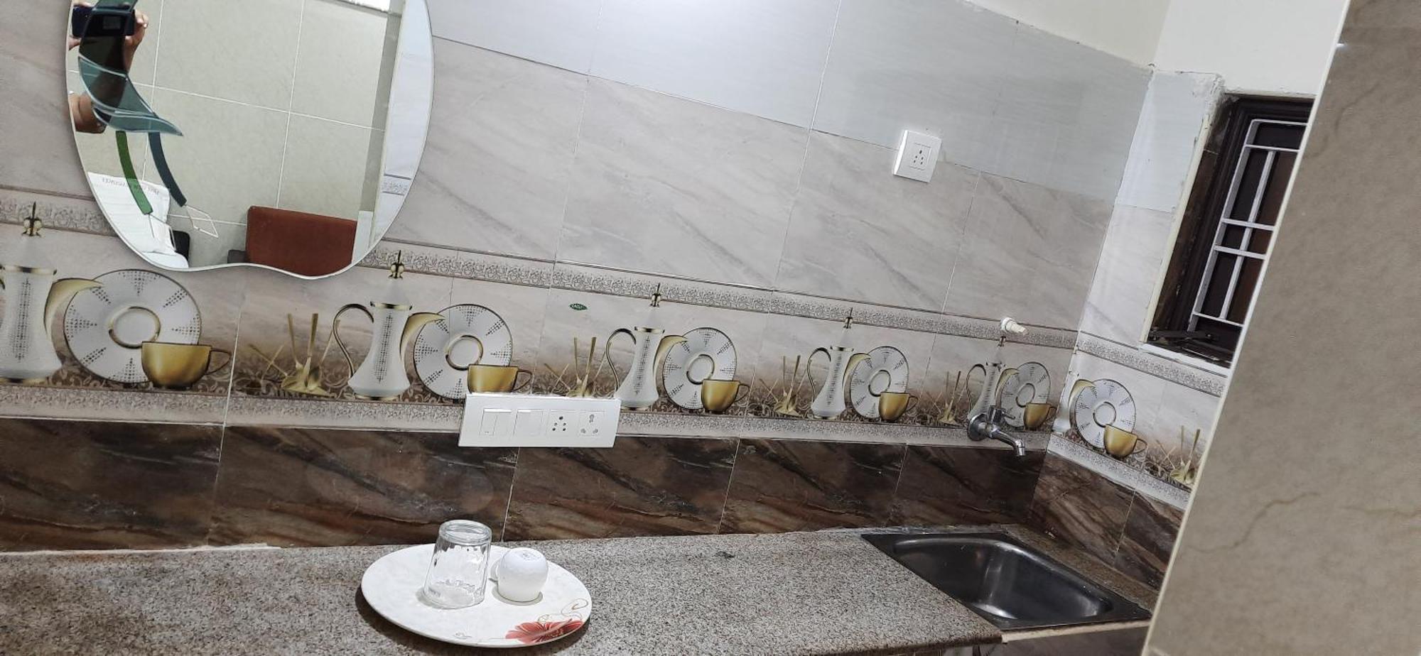 Lakeview Residency Tada Экстерьер фото